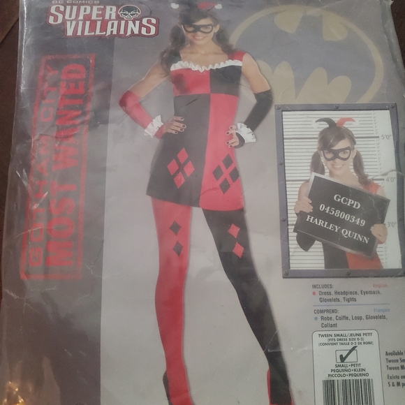 Harley Quinn costume size 0-2 includes dress headpiece eye mask glovelet… - Picture 1 of 1